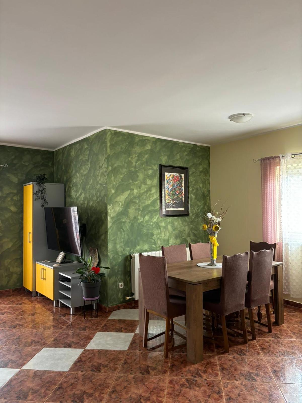 Apartment And Room Marlen Rovinjsko Selo Exterior photo