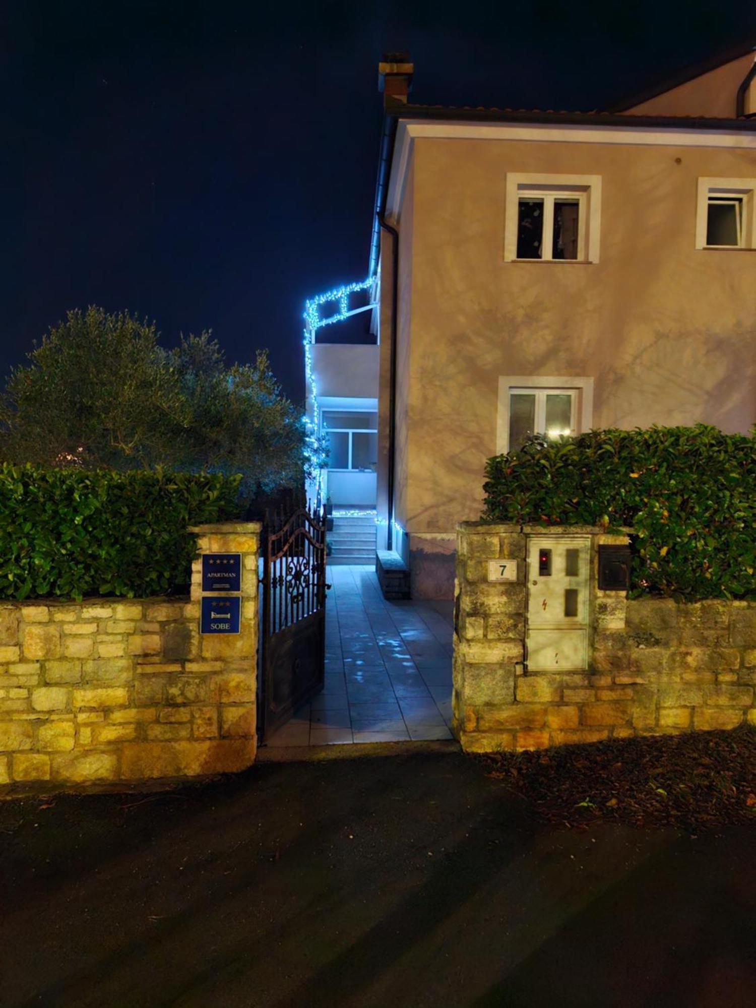 Apartment And Room Marlen Rovinjsko Selo Exterior photo